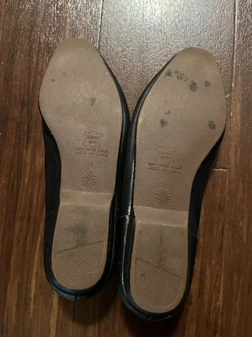 Women's Vintage Black Leather Loafers Size 8.5-9